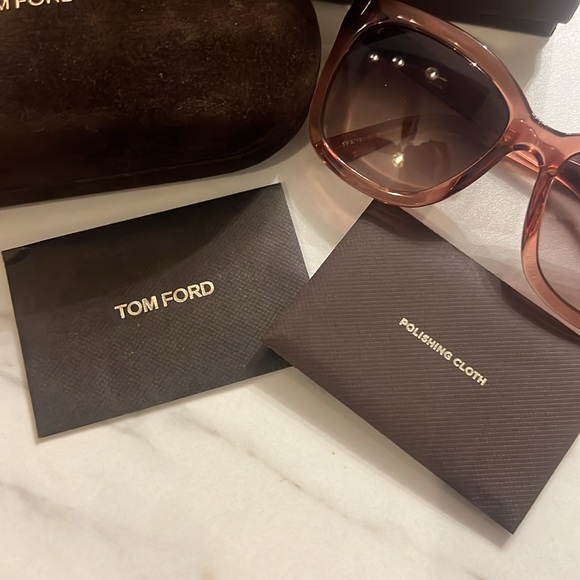 Tom Ford Rose Pink Sunglasses - Picture 13 of 13